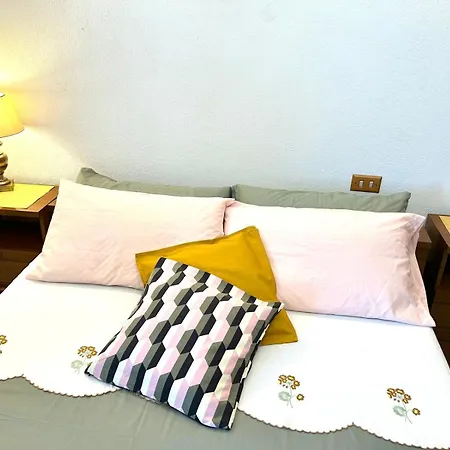 Remilia A 600 M Dal Mare Di Tortoli 빌라